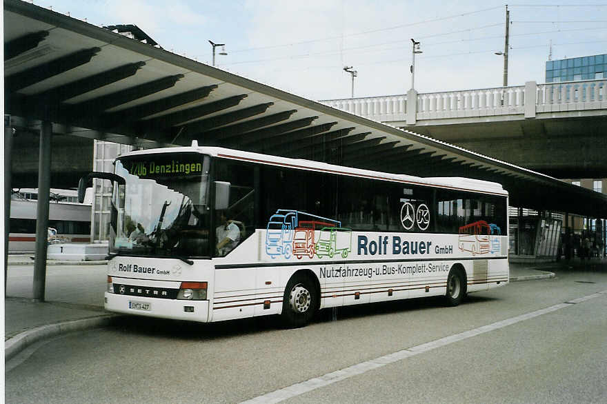 (087'216) - Bauer, Gundelfingen - EM-S 427 - Setra am 8. Juli 2006 beim Bahnhof Freiburg