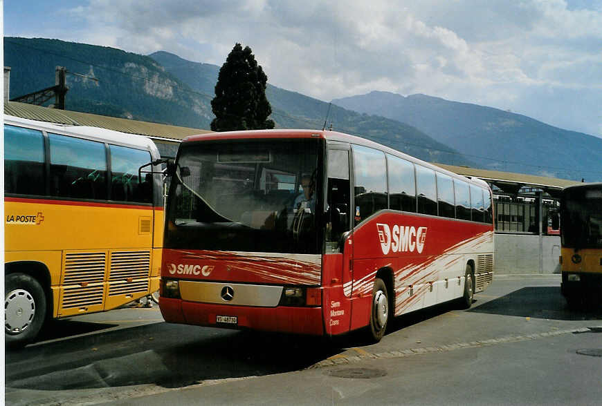 (088'006) - SMC Montana - Nr. 30/VS 48'730 - Mercedes am 26. Juli 2006 beim Bahnhof Sierre