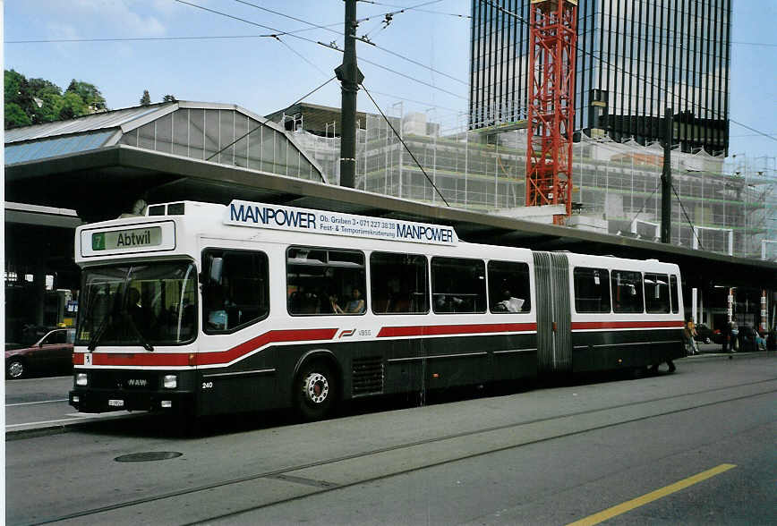 (088'123) - VBSG St. Gallen - Nr. 240/SG 198'240 - NAW/Hess am 28. Juli 2006 beim Bahnhof St. Gallen