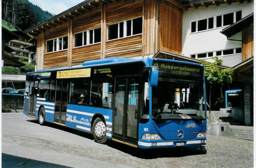 (088'314) - AFA Adelboden - Nr. 91/BE 25'802 - Mercedes (ex Nr. 2) am 30. Juli 2006 beim Autobahnhof Adelboden