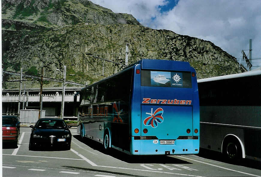 (088'430) - Zerzuben, Visp-Eyholz - Nr. 16/VS 30'060 - Bova am 2. August 2006 beim Bahnhof Andermatt