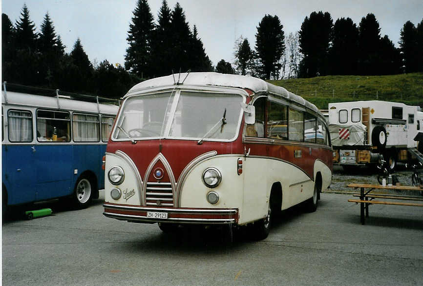 (089'126) - Morger, Horgenberg - ZH 29'123 - Saurer/R&J (ex Winterhalder, Zrich) am 19. August 2006 auf dem Gurnigelpass