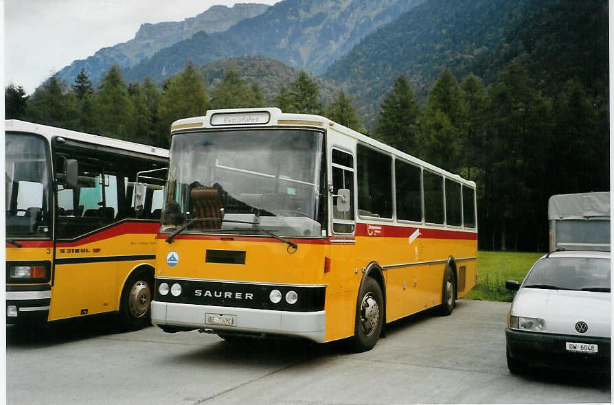 (089'523) - Leuenberger, Kirchberg - BE 70'492 - Saurer/Lauber (ex Niederer, Filzbach Nr. 11) am 3. September 2006 in Interlaken, Flugplatz