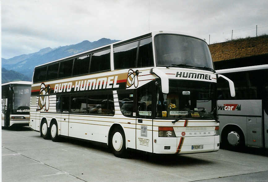 (089'531) - Aus Deutschland: Hummel, Kirchzarten - FR-HT 1 - Setra am 3. September 2006 in Interlaken, Flugplatz