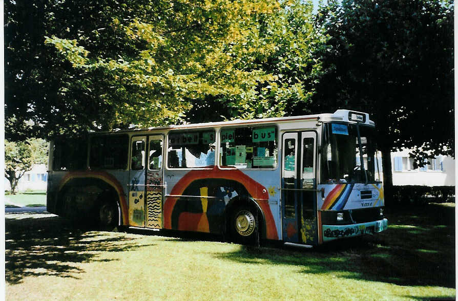 (089'730) - Kirchgemeinde, Steffisburg - Volvo/R&J (ex STI Thun Nr. 3; ex TSG Blumenstein Nr. 3) am 21. September 2006 in Steffisburg, Sonnenfeld