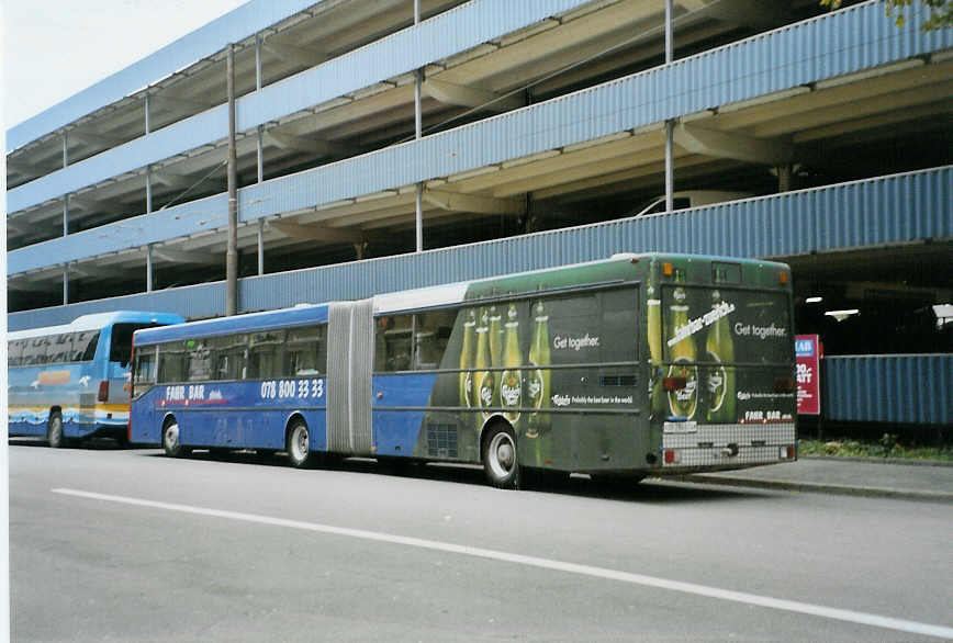 (090'501) - Brgi, Wil - SG 284'674 - Mercedes (ex Larag, Wil; ex SBC Chur (Engadinbus); ex AAGS Schwyz Nr. 30; ex Vorfhrfahrzeug) am 11. November 2006 beim Hauptbahnhof Winterthur