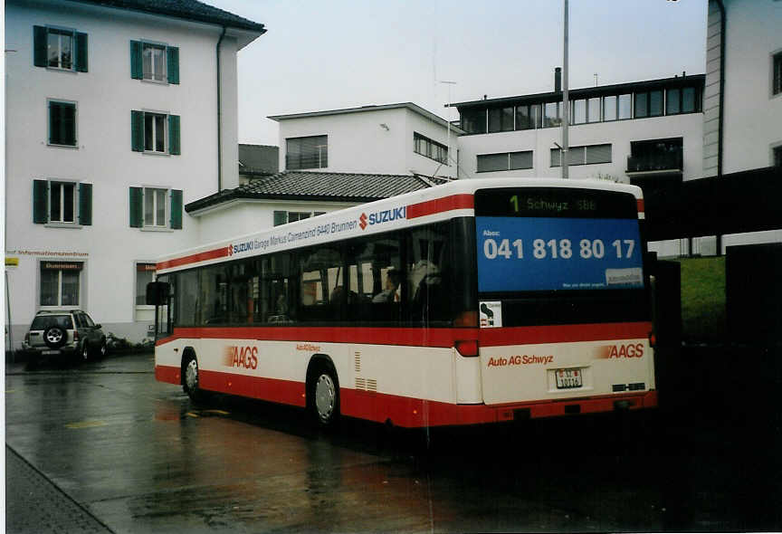 (091'326) - AAGS Schwyz - Nr. 16/SZ 10'116 - Mercedes/Hess am 1. Januar 2007 in Schwyz, Postplatz