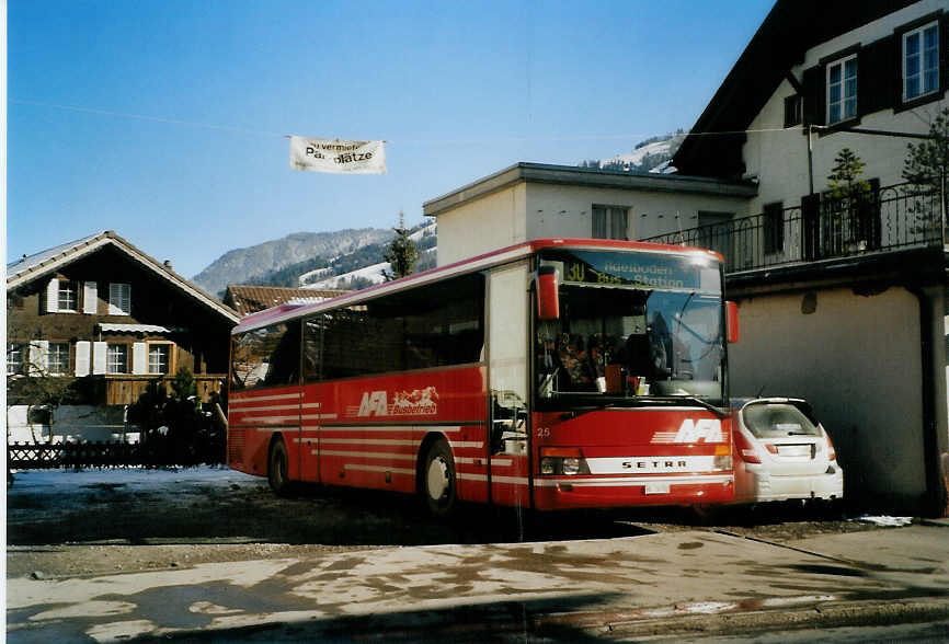 (091'800) - AFA Adelboden - Nr. 25/BE 26'702 - Setra (ex Nr. 12) am 28. Januar 2007 in Frutigen, Hotel Simplon