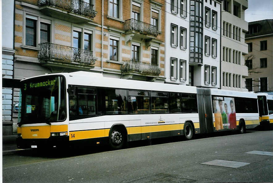 (093'222) - VBSH Schaffhausen - Nr. 14/SH 38'014 - Volvo/Hess am 22. Mrz 2007 beim Bahnhof Schaffhausen