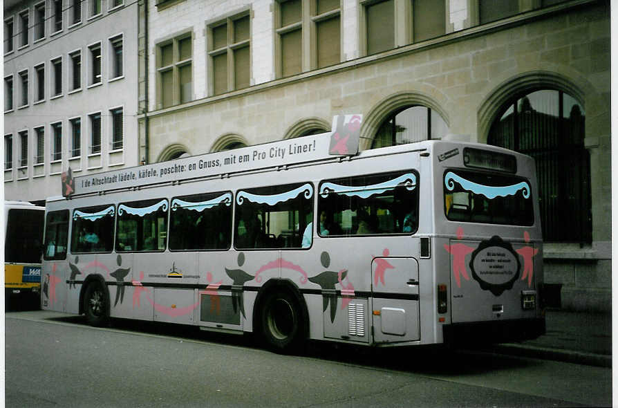 (093'309) - VBSH Schaffhausen - Nr. 35/SH 38'035 - Scania/FHS (ex Nr. 18) am 22. Mrz 2007 beim Bahnhof Schaffhausen