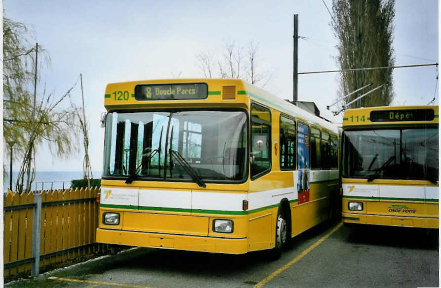 (093'328) - TN Neuchtel - Nr. 120 - NAW/Hess Gelenktrolleybus am 25. Mrz 2007 in Neuchtel, Dpt