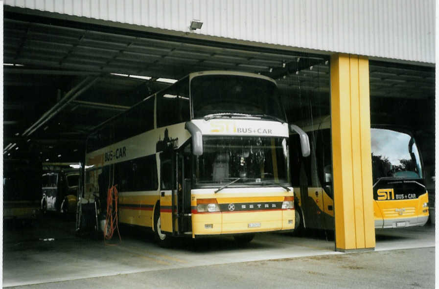 (095'511) - STI Thun - Nr. 37/BE 263'537 - Setra (ex Funi-Car, Biel) am 21. Juni 2007 in Thun, Garage