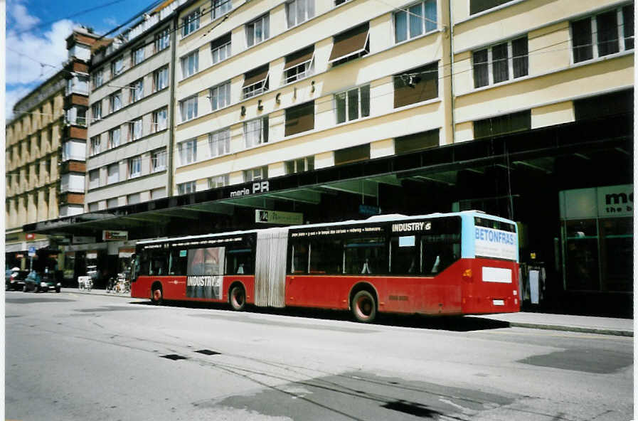 (095'927) - VB Biel - Nr. 151/BE 572'151 - Mercedes am 7. Juli 2007 beim Bahnhof Biel