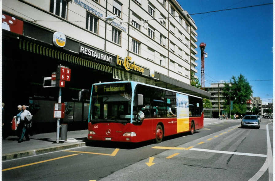 (095'929) - VB Biel - Nr. 120/BE 560'120 - Mercedes am 7. Juli 2007 beim Bahnhof Biel