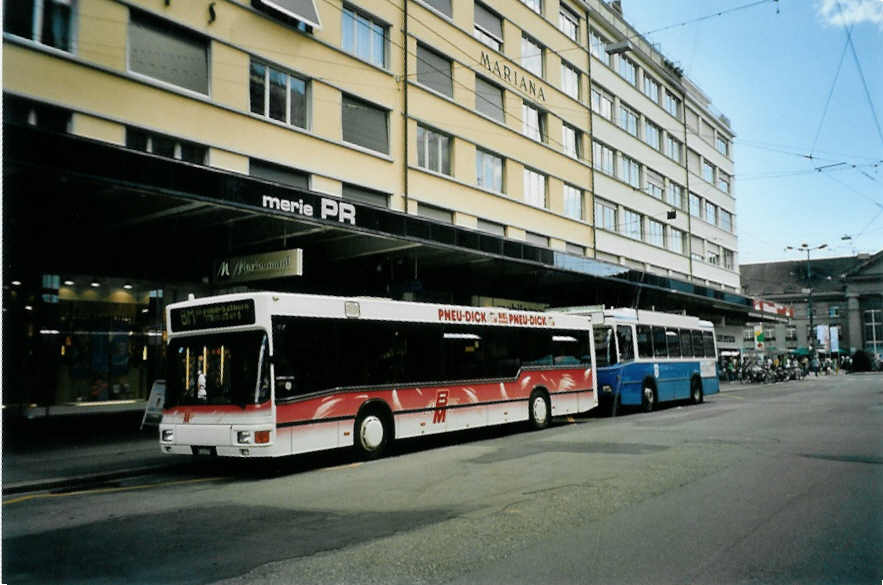 (096'001) - ABM Meinisberg - Nr. 1/BE 133'371 - MAN am 7. Juli 2007 beim Bahnhof Biel