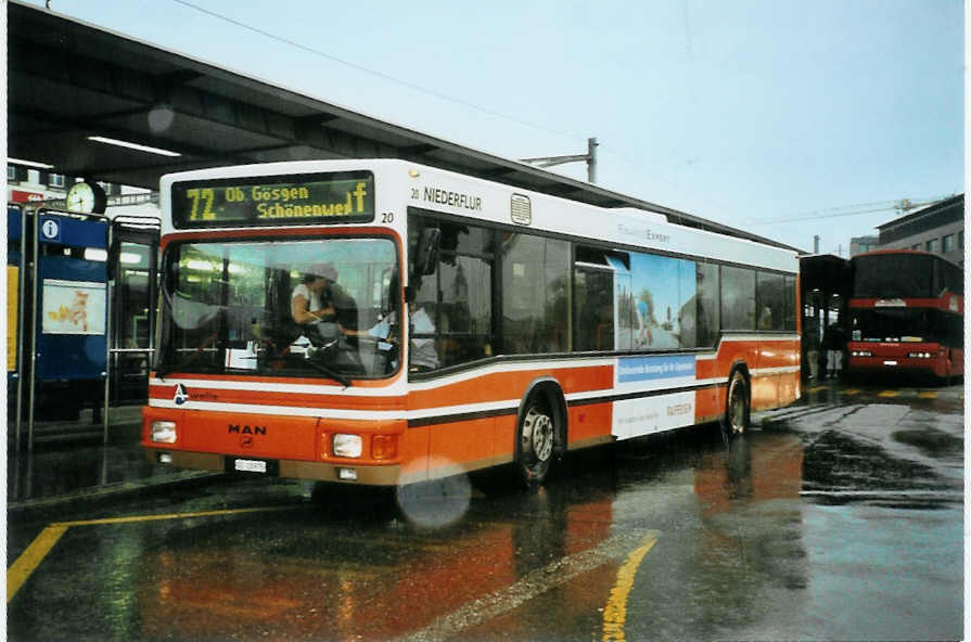 (096'532) - BOGG Wangen b.O. - Nr. 20/SO 20'975 - MAN (ex AGO Olten Nr. 20) am 21. Juli 2007 beim Bahnhof Olten