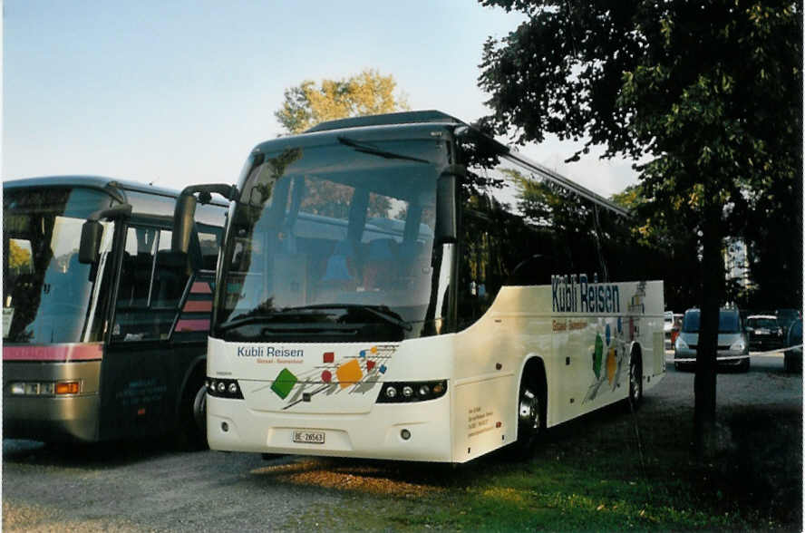 (097'013) - Kbli, Gstaad - BE 26'563 - Volvo (ex AAGK Koppigen Nr. 25) am 4. August 2007 in Thun, Lachenwiese