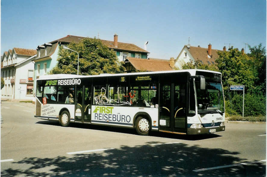 (097'108) - SWEG Lahr - FR-H 1064 - Mercedes am 6. August 2007 beim Bahnhof Lrrach