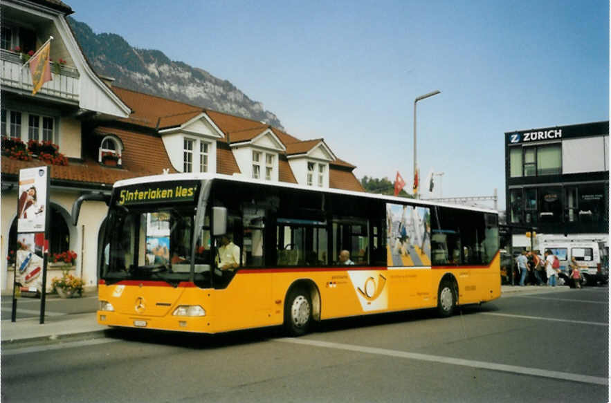 (098'203) - PostAuto Bern - BE 610'543 - Mercedes (ex P 25'381) am 26. August 2007 beim Bahnhof Interlaken Ost