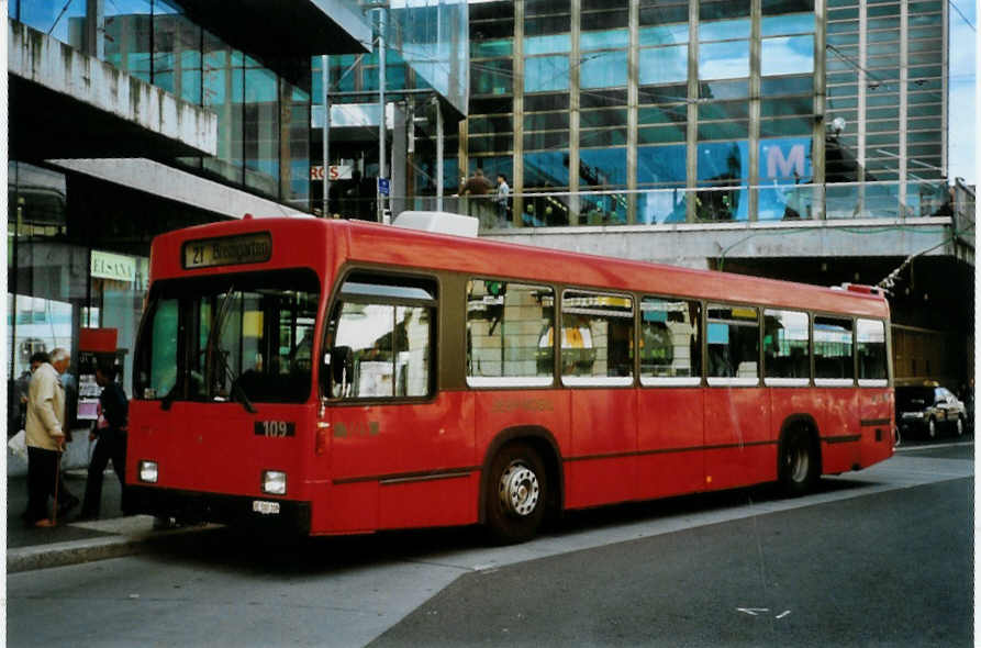 (098'509) - Bernmobil, Bern - Nr. 109/BE 500'109 - Volvo/R&J am 9. September 2007 beim Bahnhof Bern