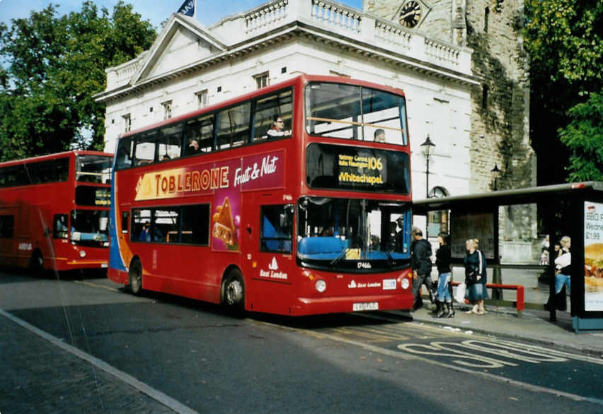 (099'029) - East London, London - Nr. 17'466/LX51 FLC - DAF am 25. September 2007 in London, Hackney