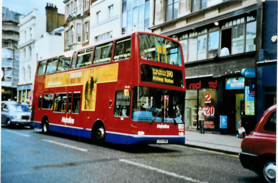 (099'217) - Metroline - Nr. VPL .../LK04 NNM - Dennis/Plaxton am 25. September 2007 in London, Oxford Street