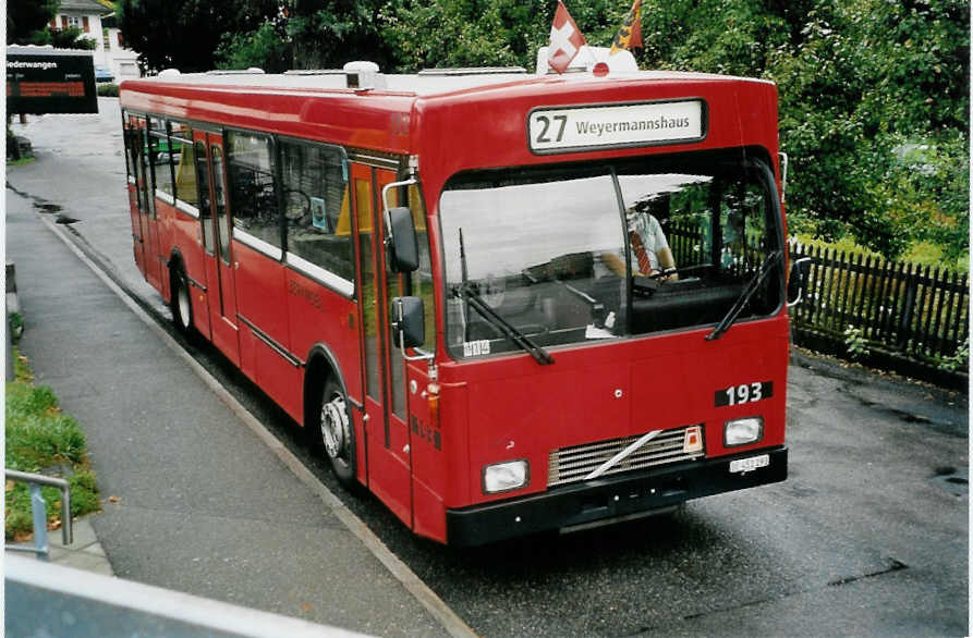 (099'417) - Bernmobil, Bern - Nr. 193/BE 451'193 - Volvo/Gangloff am 30. September 2007 beim Bahnhof Niederwangen