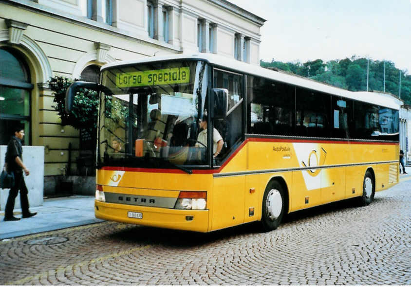 (099'811) - Marchetti, Airolo - Nr. 5/TI 303'333 - Setra am 3. Oktober 2007 beim Bahnhof Bellinzona