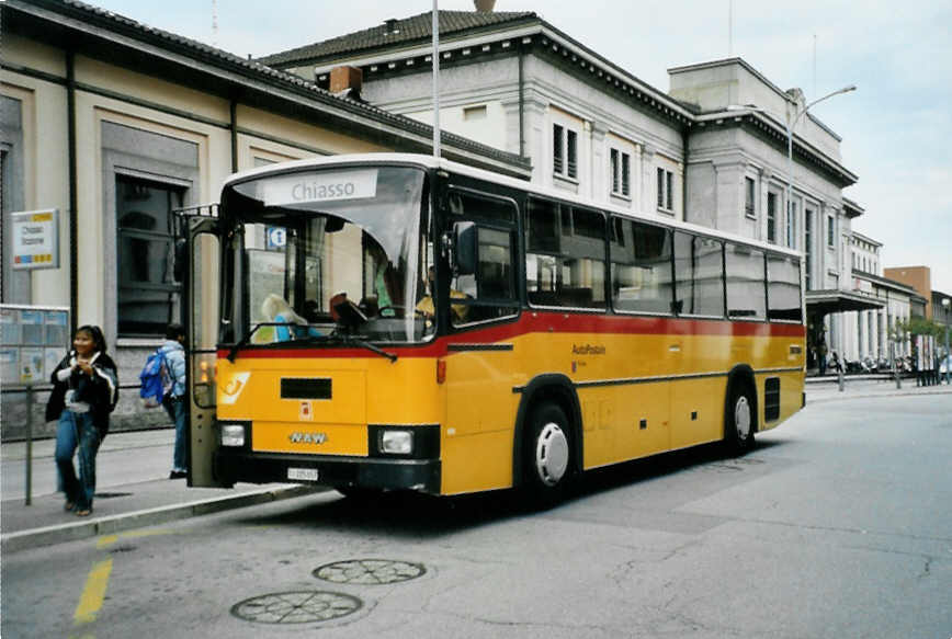 (100'021) - Autopostale, Muggio - TI 225'057 - NAW/R&J (ex AAGU Altdorf Nr. 21) am 4. Oktober 2007 beim Bahnhof Chiasso