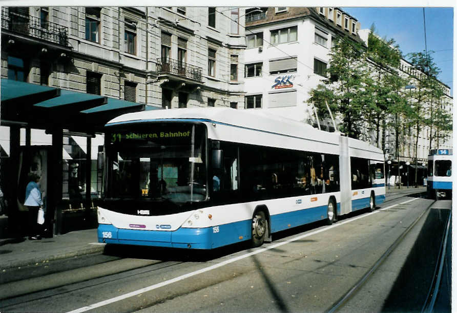 (100'105) - VBZ Zrich - Nr. 156 - Hess/Hess Gelenktrolleybus am 5. Oktober 2007 in Zrich, Lwenplatz