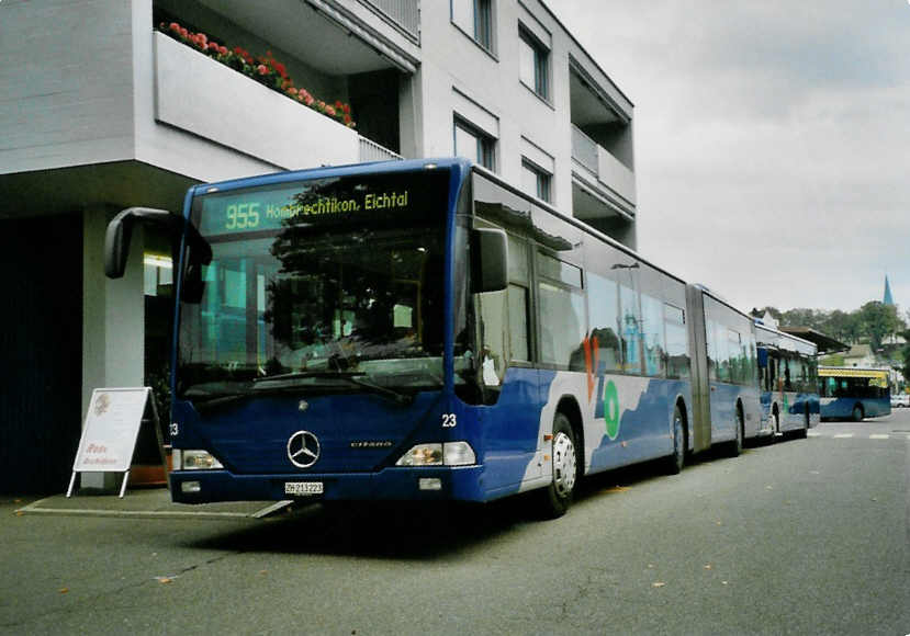 (100'429) - VZO Grningen - Nr. 23/ZH 213'223 - Mercedes am 22. Oktober 2007 beim Bahnhof Stfa