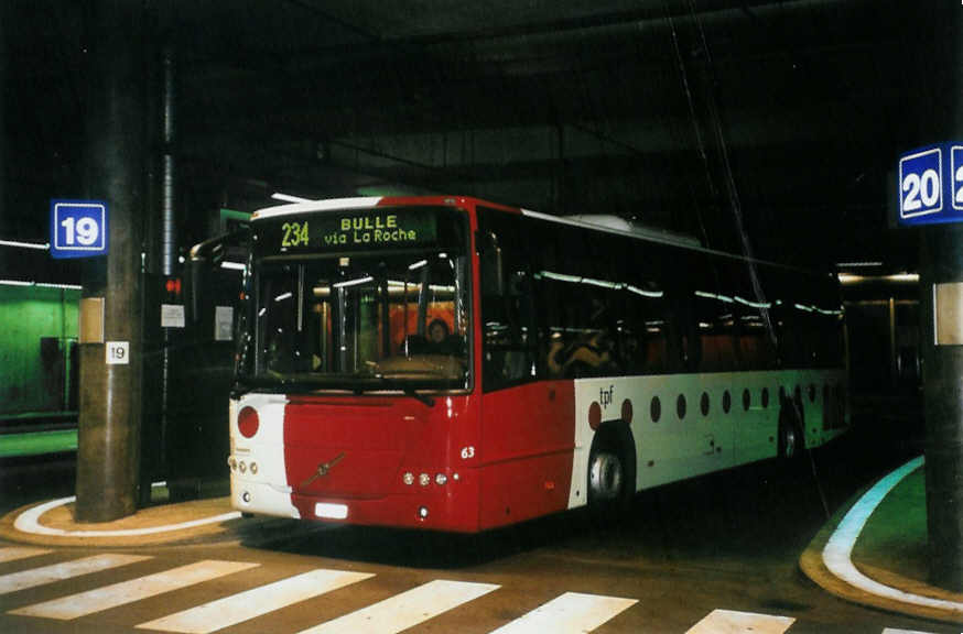 (100'516) - TPF Fribourg - Nr. 63/FR 300'299 - Volvo am 27. Oktober 2007 in Fribourg, Busbahnhof