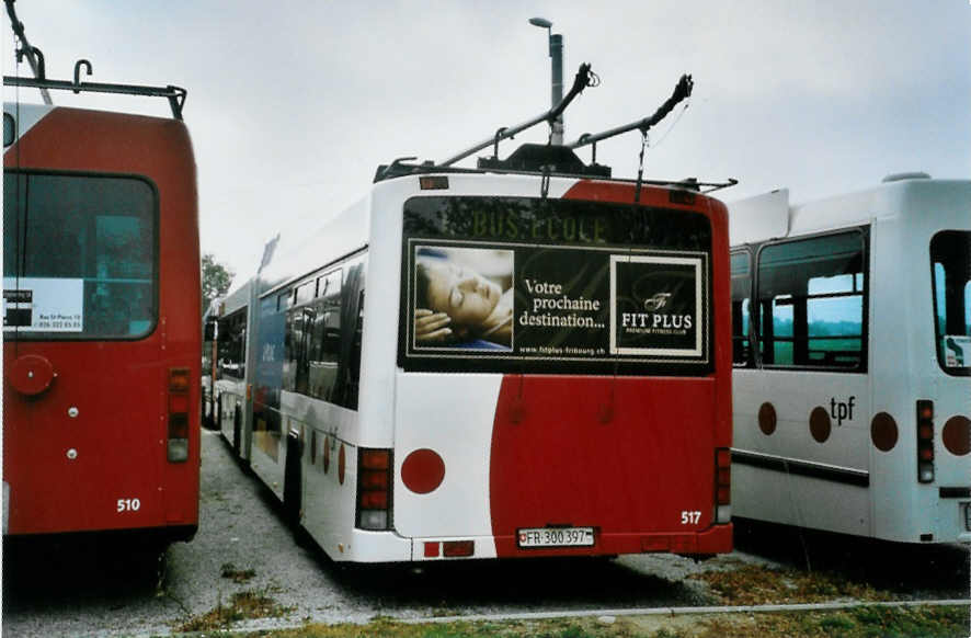 (100'609) - TPF Fribourg - Nr. 517/FR 300'397 - MAN/Hess Gelenkduobus am 27. Oktober 2007 in Fribourg, Garage