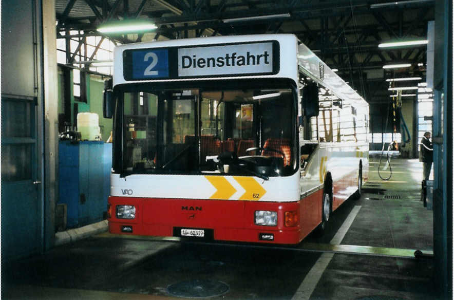 (100'929) - RVBW Wettingen - Nr. 62/AG 60'319 - MAN am 3. November 2007 in Wettingen, Garage