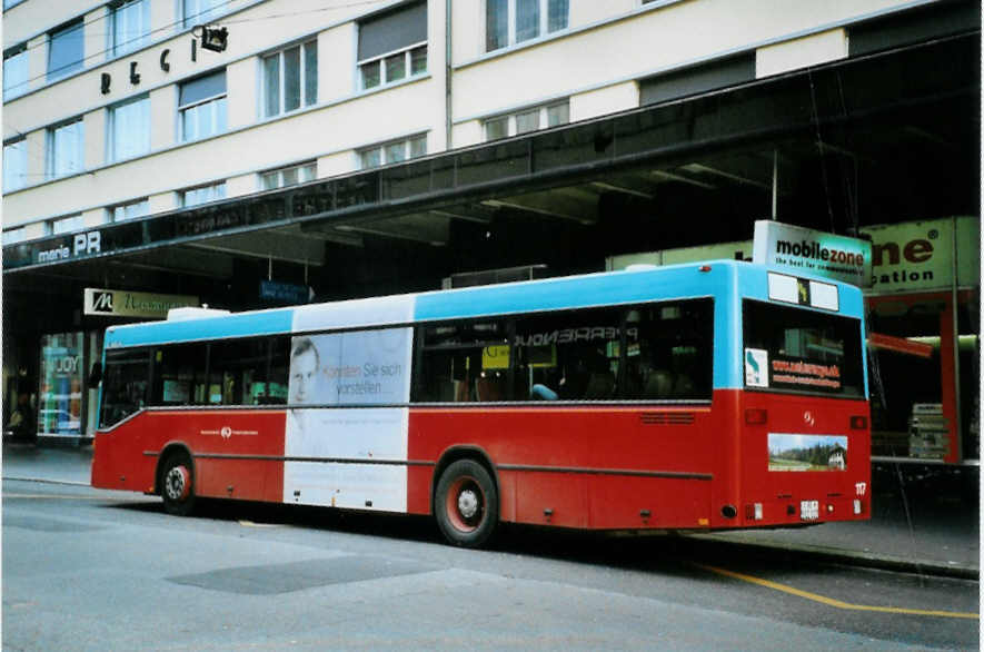 (101'202) - VB Biel - Nr. 117/BE 512'117 - Mercedes am 18. November 2007 beim Bahnhof Biel