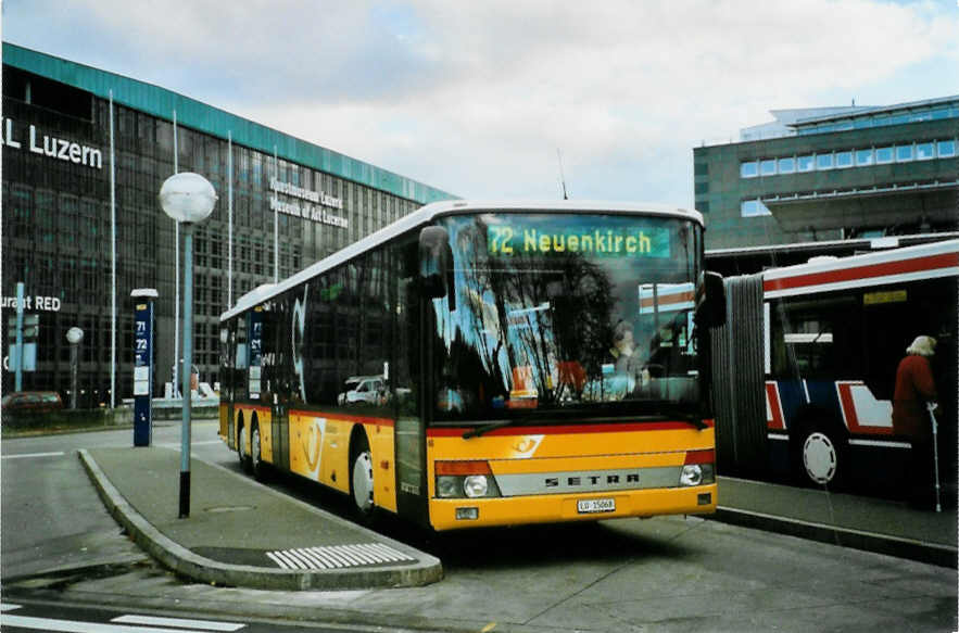 (101'428) - Stirnimann, Neuenkirch - Nr. 46/LU 15'068 - Setra am 26. November 2007 beim Bahnhof Luzern