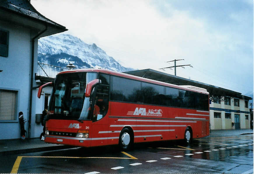 (101'710) - AFA Adelboden - Nr. 26/BE 21'181 - Setra (ex Nr. 16; ex Frhlich, D-Ludwigshafen/Rhein) am 9. Dezember 2007 beim Bahnhof Frutigen