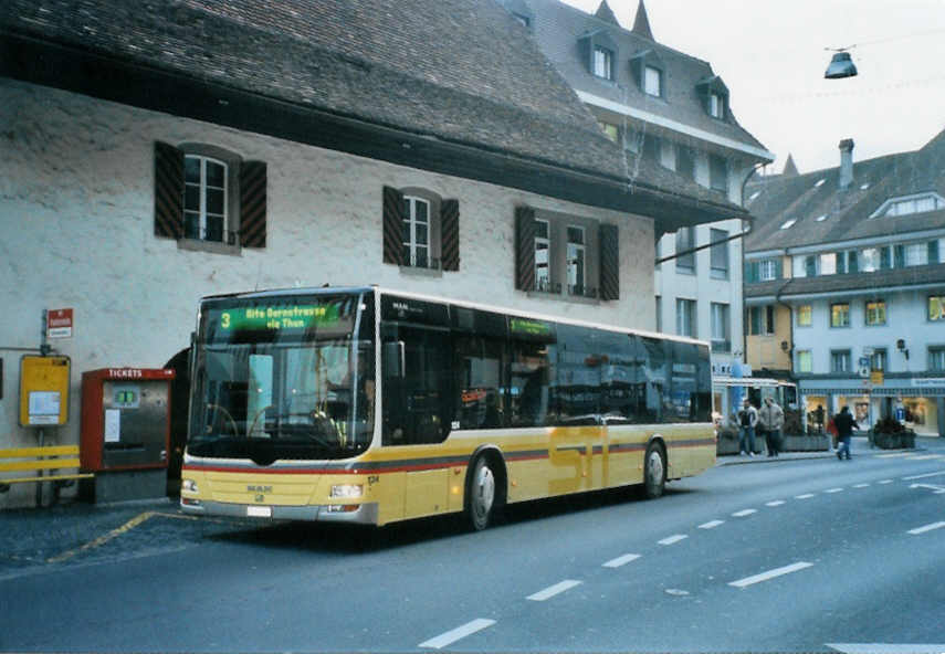 (101'905) - STI Thun - Nr. 124/BE 700'124 - MAN am 15. Dezember 2007 in Thun, Sternenplatz