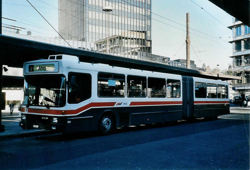 (102'507) - VBSG St. Gallen - Nr. 234/SG 198'234 - NAW/Hess am 29. Dezember 2007 beim Bahnhof St. Gallen