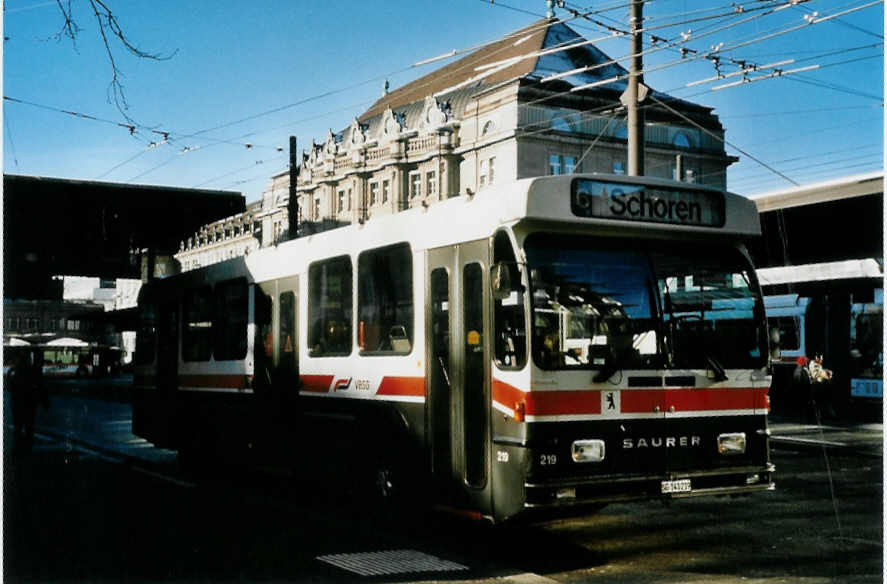 (102'519) - VBSG St. Gallen - Nr. 219/SG 141'219 - Saurer/Hess am 29. Dezember 2007 beim Bahnhof St. Gallen