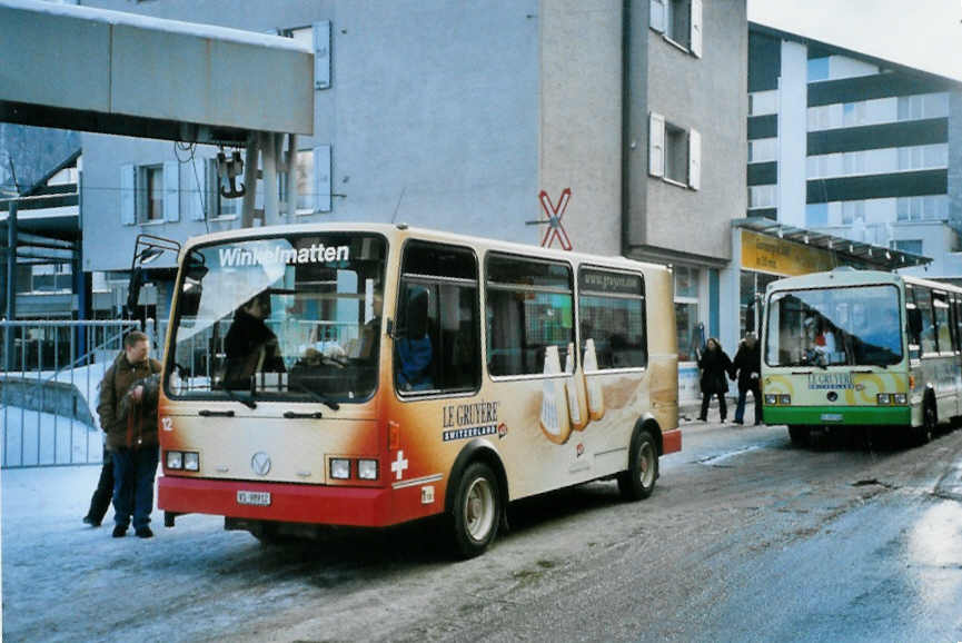 (102'719) - OBZ Zermatt - Nr. 12/VS 98'912 - Vetter am 30. Dezember 2007 beim Bahnhof Zermatt