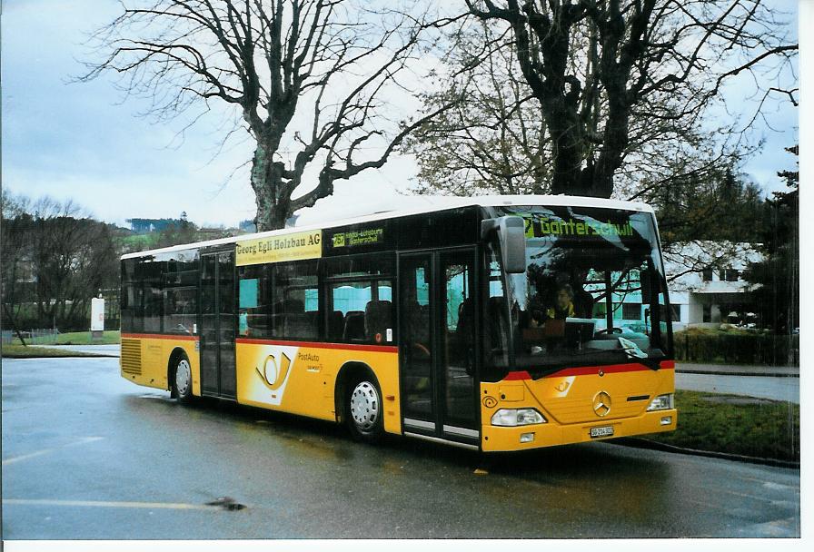 (103'419) - Postautobetriebe Unteres Toggenburg, Ltisburg - SG 214'322 - Mercedes am 7. Januar 2008 beim Bahnhof Flawil