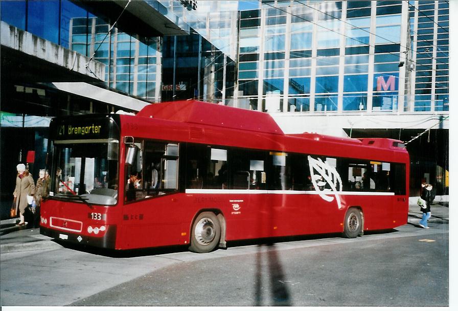 (103'725) - Bernmobil, Bern - Nr. 133/BE 624'133 - Volvo am 28. Januar 2008 beim Bahnhof Bern