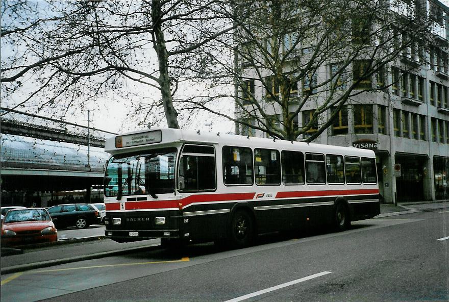 (104'109) - VBSG St. Gallen - Nr. 215/SG 141'215 - Saurer/Hess am 4. Februar 2008 beim Bahnhof St. Gallen