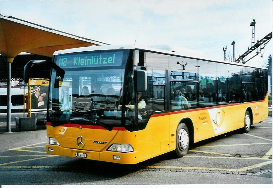 (104'524) - PostAuto Nordschweiz - BL 6144 - Mercedes am 20. Februar 2008 beim Bahnhof Laufen