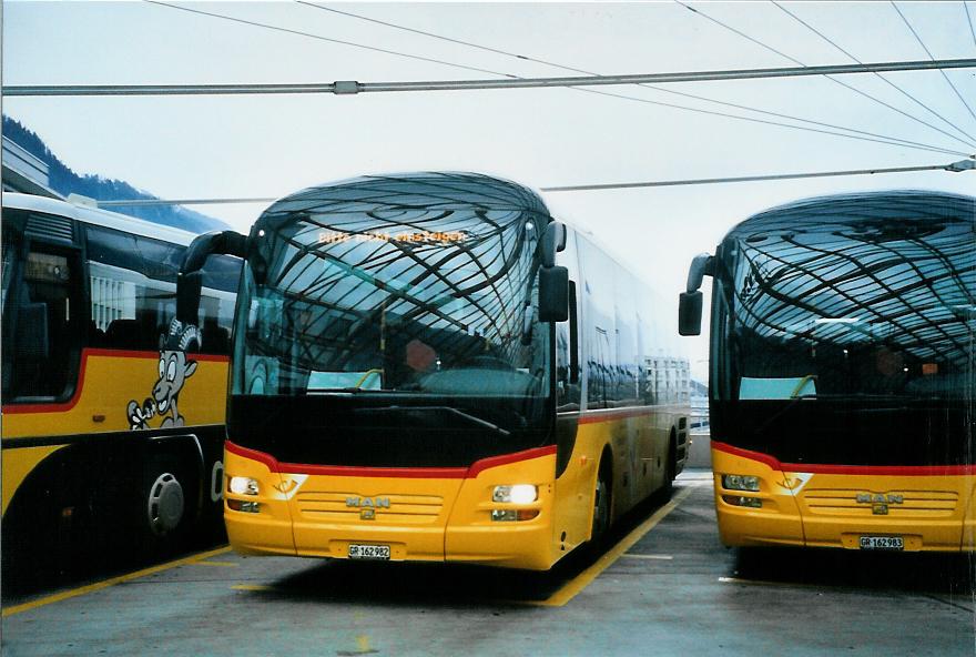 (104'725) - PostAuto Graubnden - GR 162'982 - MAN am 1. Mrz 2008 in Chur, Postautostation