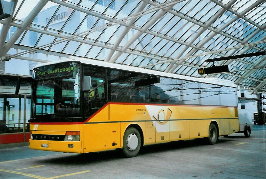 (104'810) - PostAuto Graubnden - GR 102'333 - Setra (ex P 26'017) am 1. Mrz 2008 in Chur, Postautostation