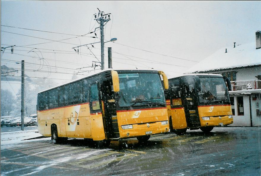 (105'606) - TMR Martigny - VS 6612 - Renault (ex Perrodin-Mtral, Le Chble) am 21. Mrz 2008 beim Bahnhof Le Chble