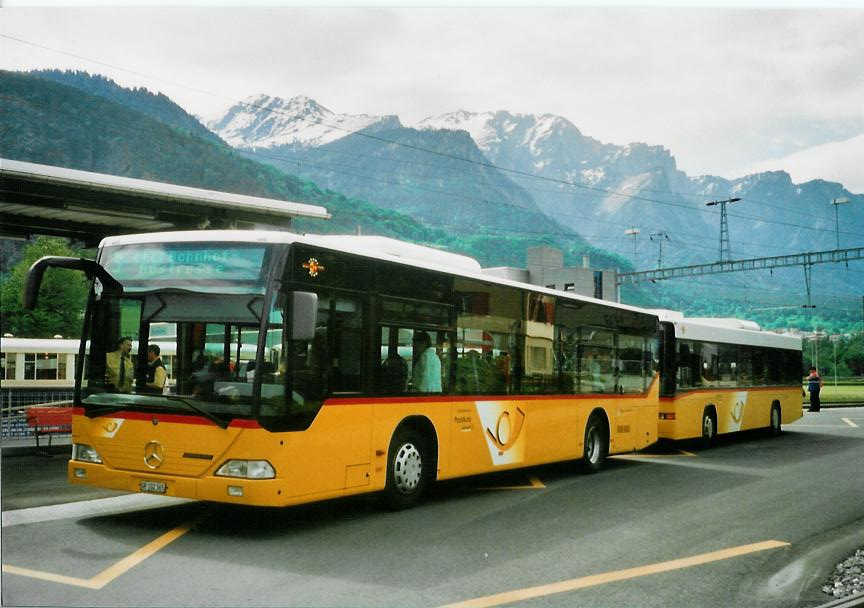 (107'309) - PostAuto Graubnden - GR 102'365 - Mercedes am 24. Mai 2008 beim Bahnhof Untervaz