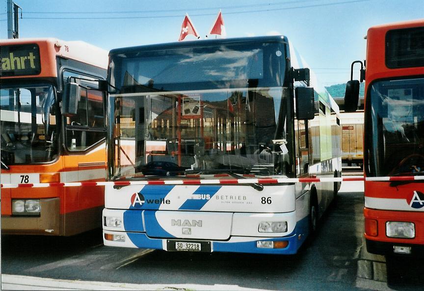 (108'207) - BOGG Wangen b.O. - Nr. 86/SO 32'218 - MAN am 21. Juni 2008 beim Bahnhof Wangen